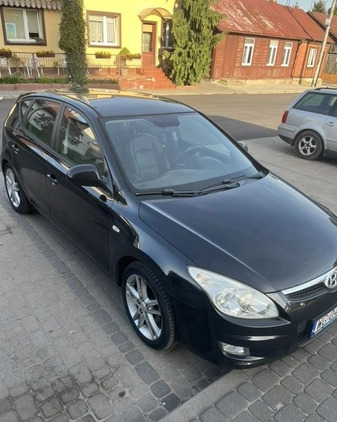 Hyundai I30 cena 18000 przebieg: 261000, rok produkcji 2007 z Włoszczowa małe 172